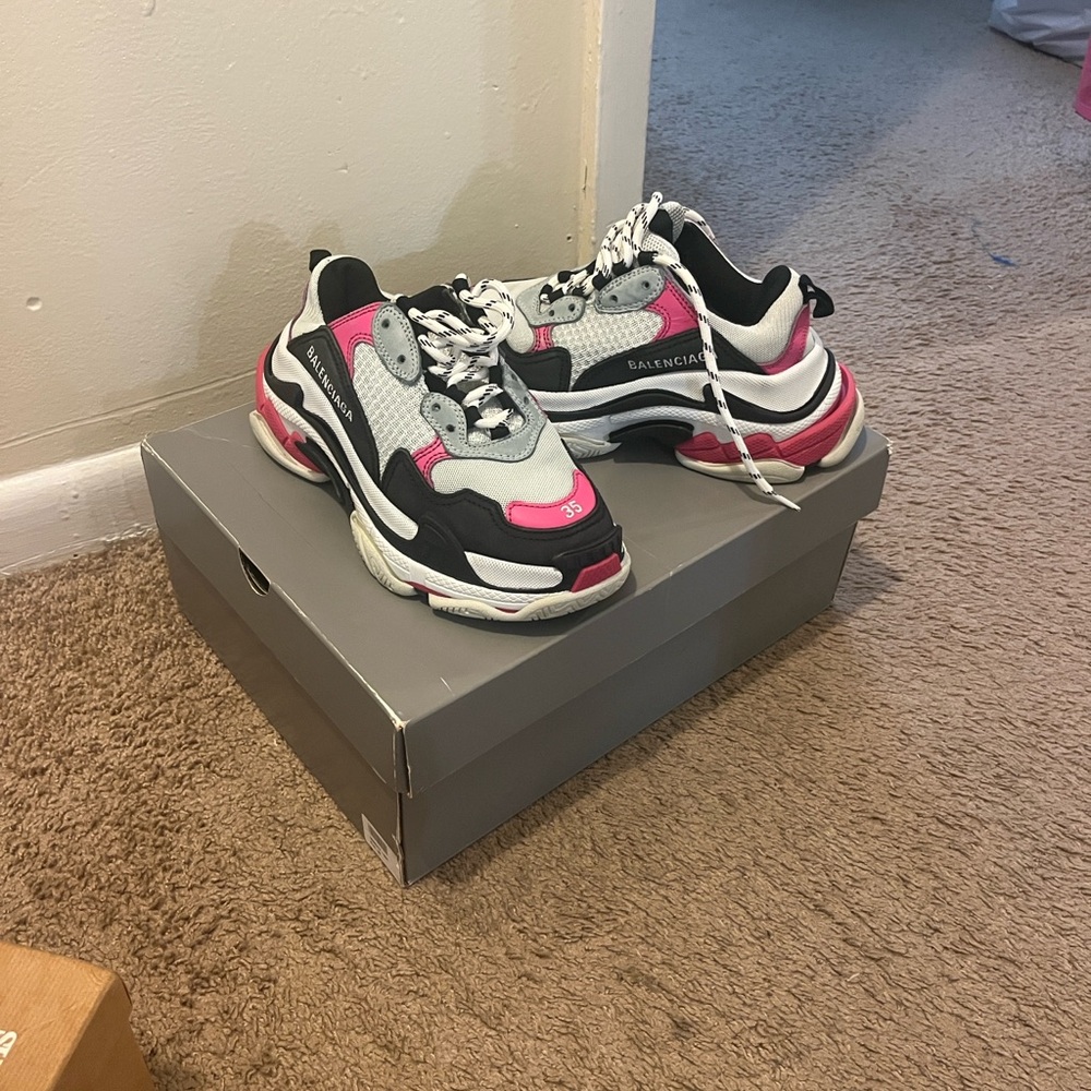 Balenciaga women Sneakers - Pink, Black, and White